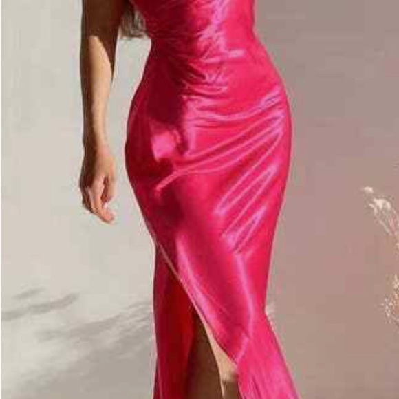 Zara hot pink satin dress - Picture 5 of 8